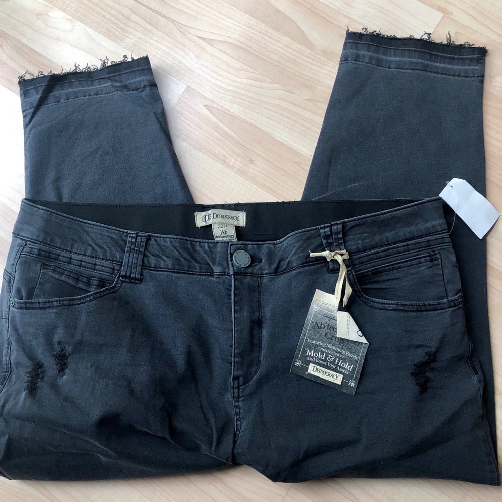 NWT Dark Grey Distressed Frayed Hem Jeans